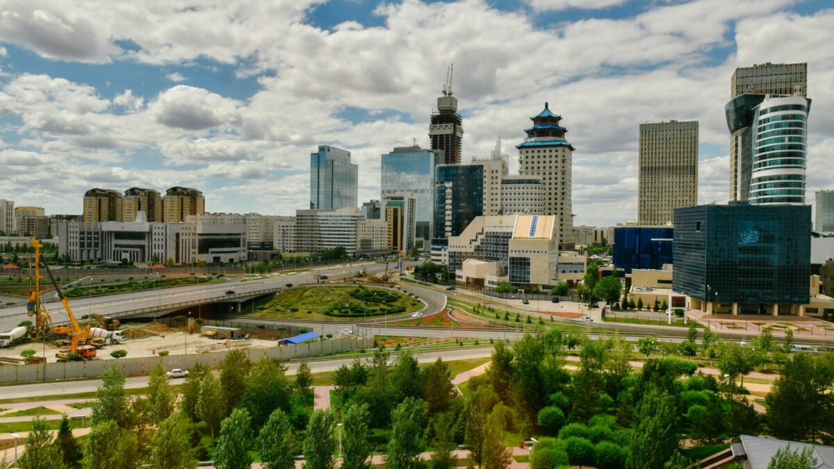 Астана станет городом-садом? Узнайте планы и перспективы!